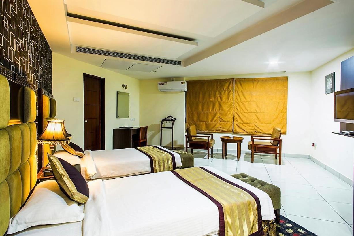 Hotel Gateway Grandeur Guwahati Exterior foto
