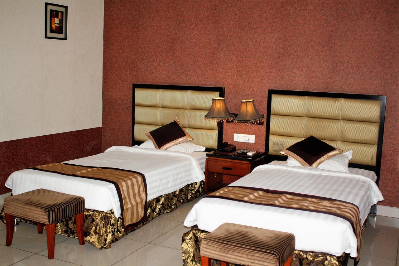 Hotel Gateway Grandeur Guwahati Exterior foto